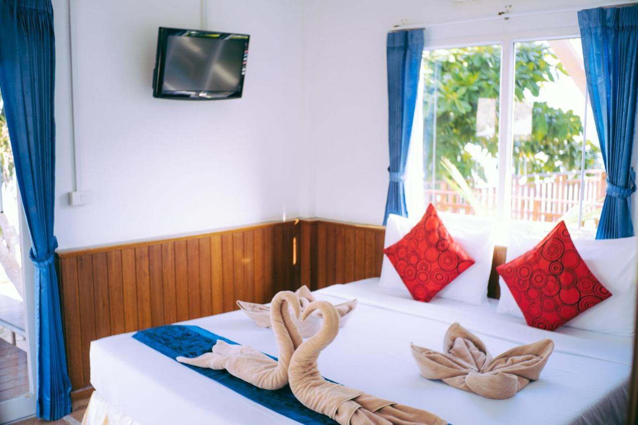 Amity Beach Resort Maret Exterior foto